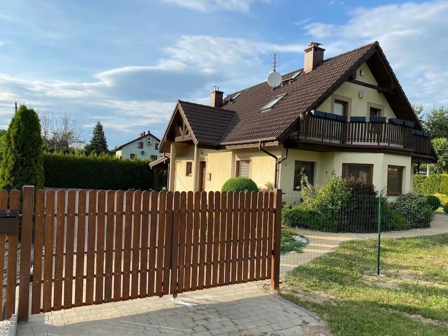 4 Bedroom Family House With Access To A Hot Tub Goczałkowice-Zdrój Exterior foto