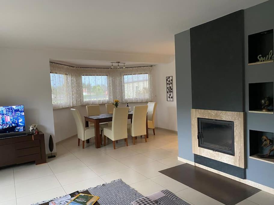 4 Bedroom Family House With Access To A Hot Tub Goczałkowice-Zdrój Exterior foto